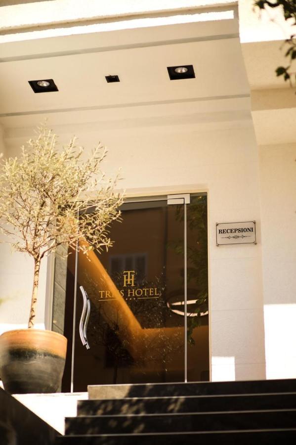 Triss Hotel Τίρανα Εξωτερικό φωτογραφία