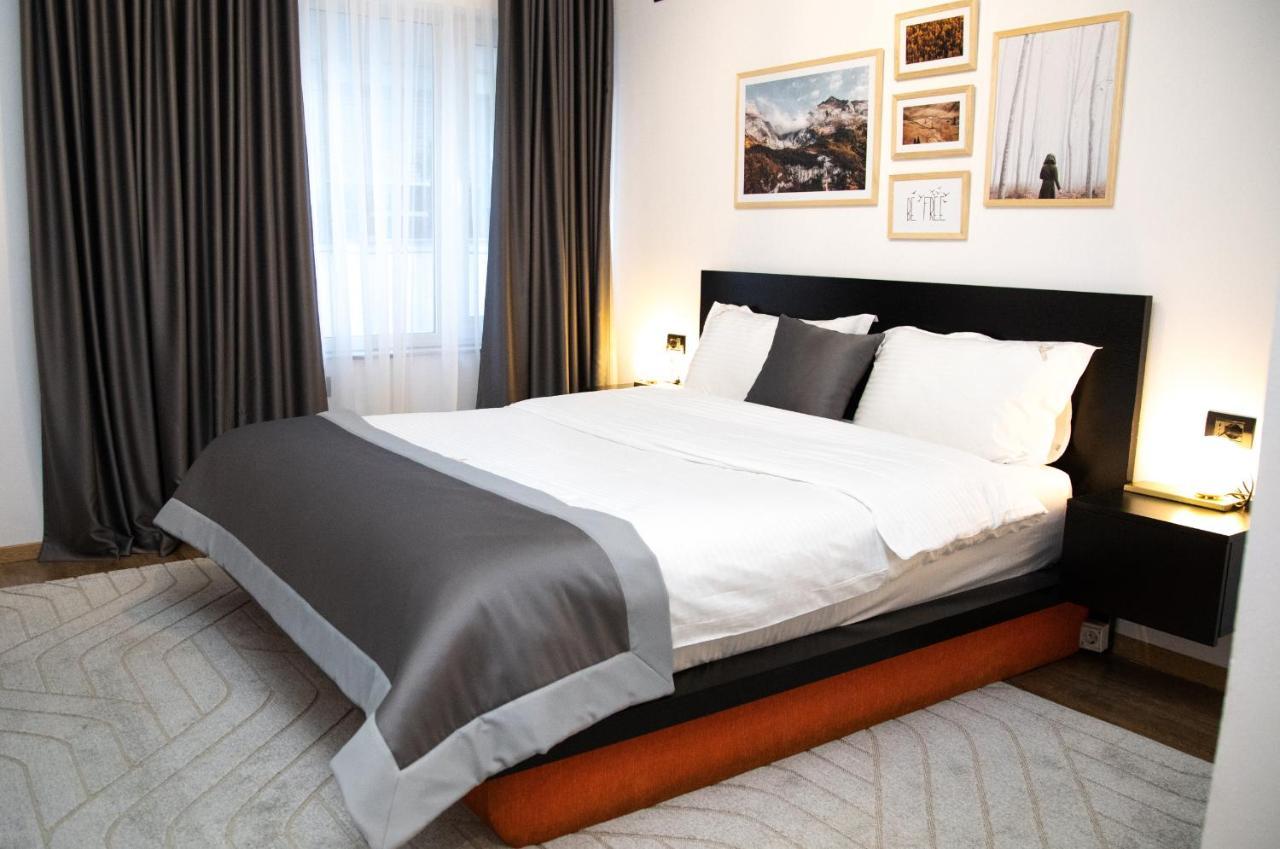 Triss Hotel Τίρανα Εξωτερικό φωτογραφία
