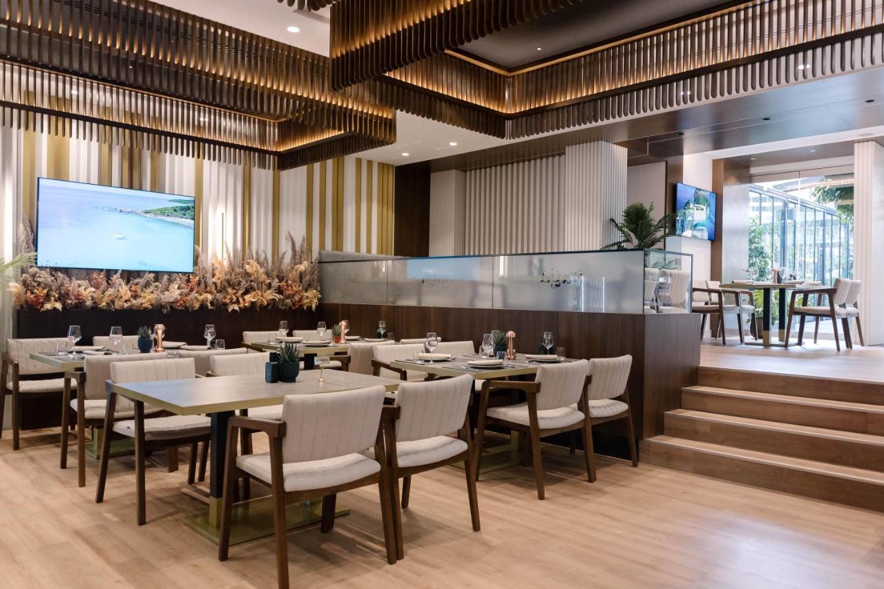 Triss Hotel Τίρανα Εξωτερικό φωτογραφία